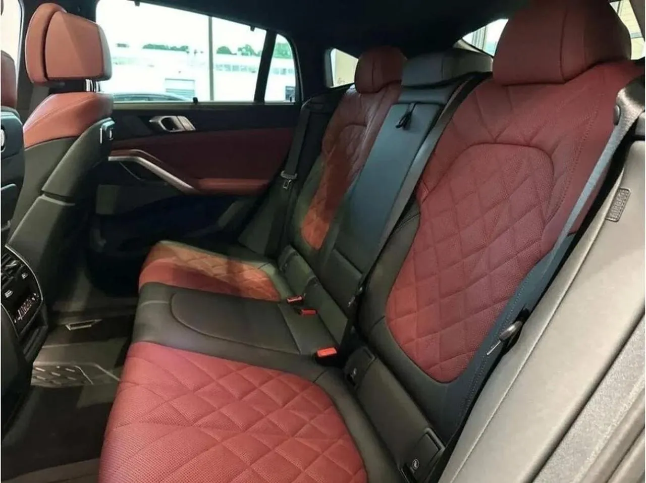 BMW X6 - фото 9
