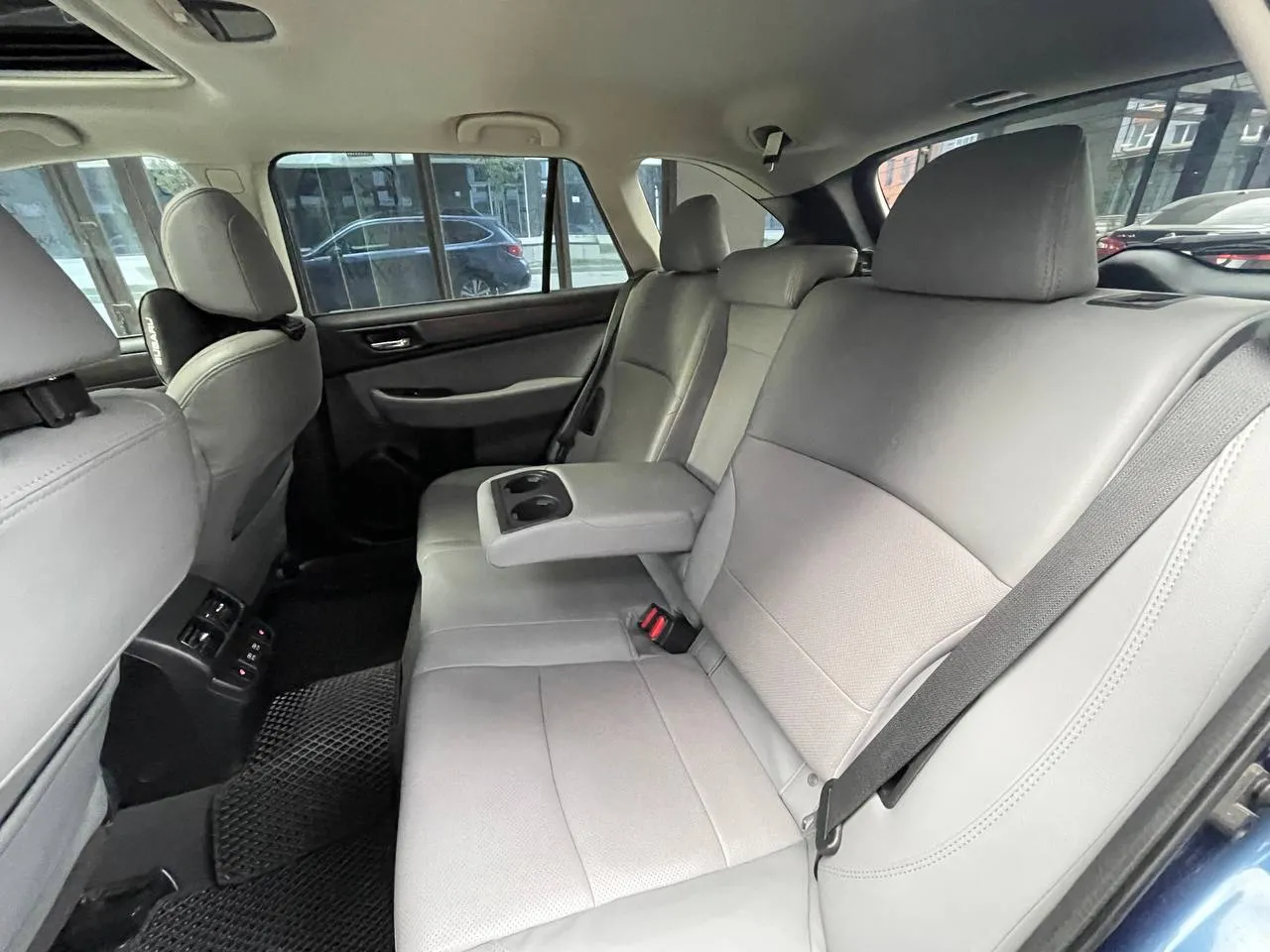 Subaru Outback - фото 20