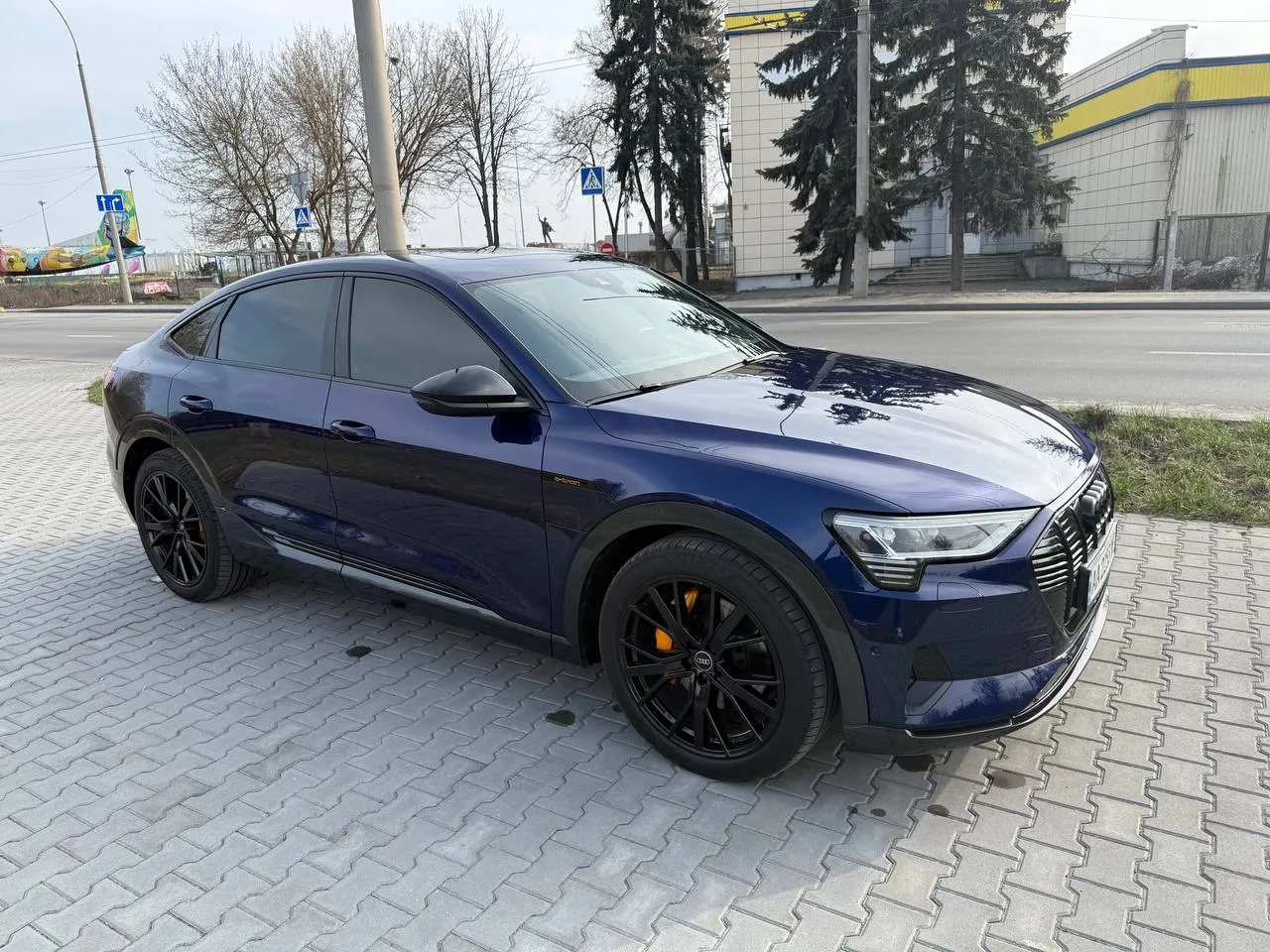 Audi e-tron Sportback - фото 21