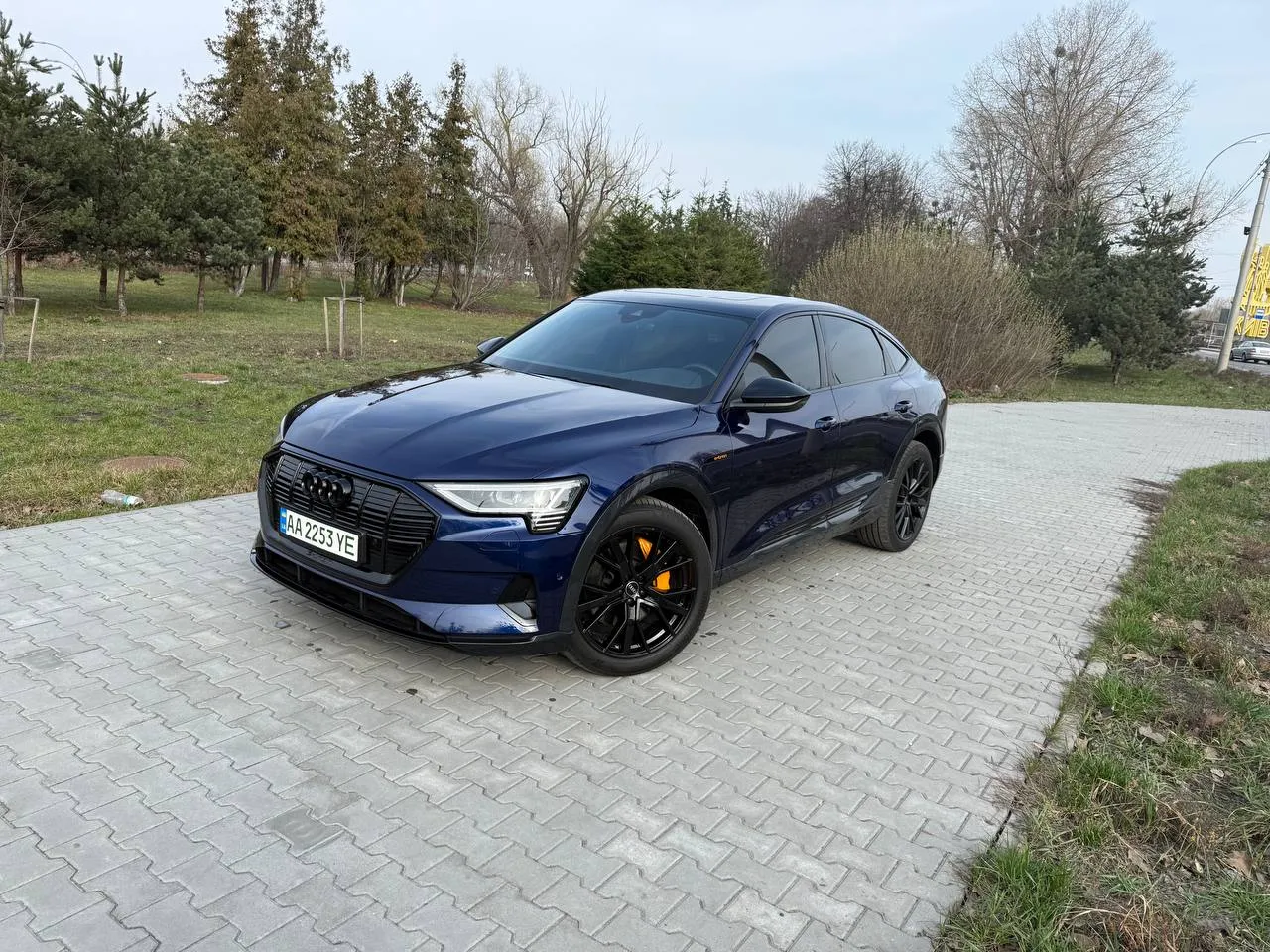 Audi e-tron Sportback - фото 6