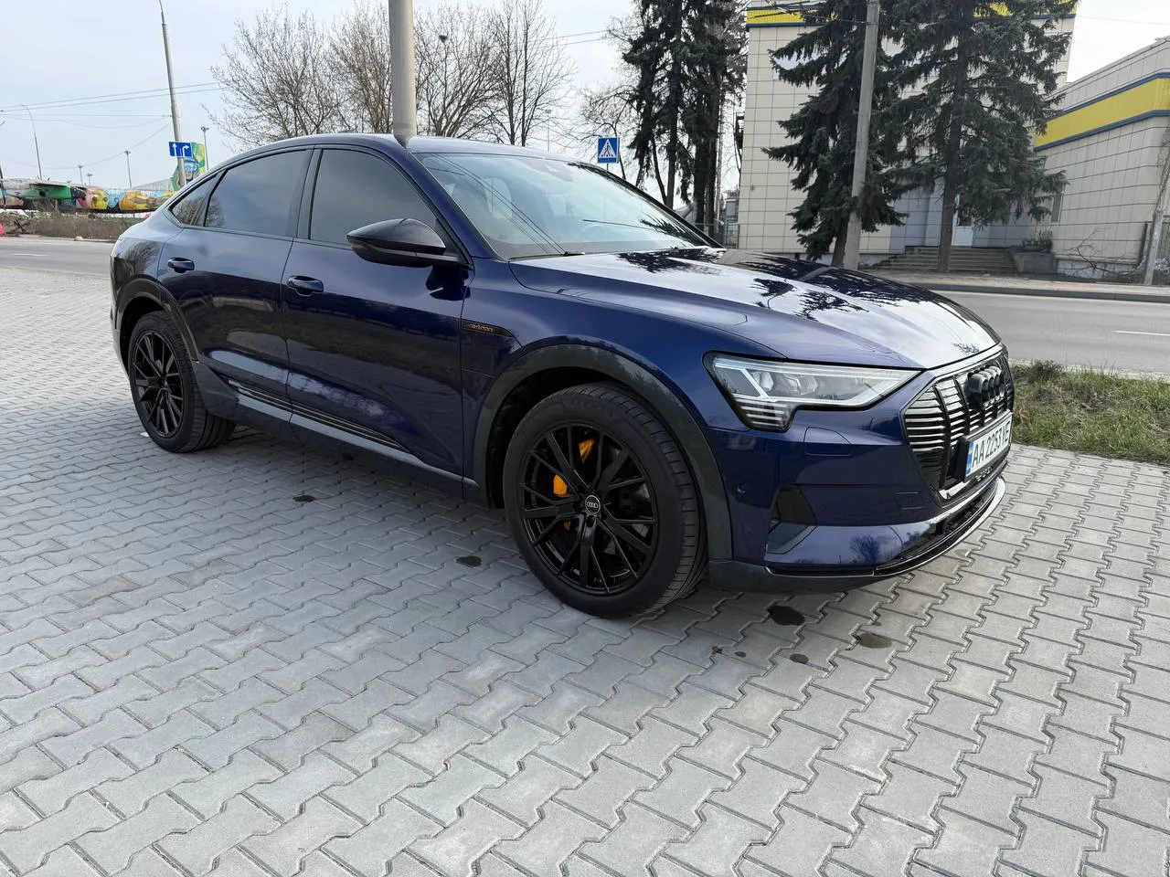 Audi e-tron Sportback - фото 24