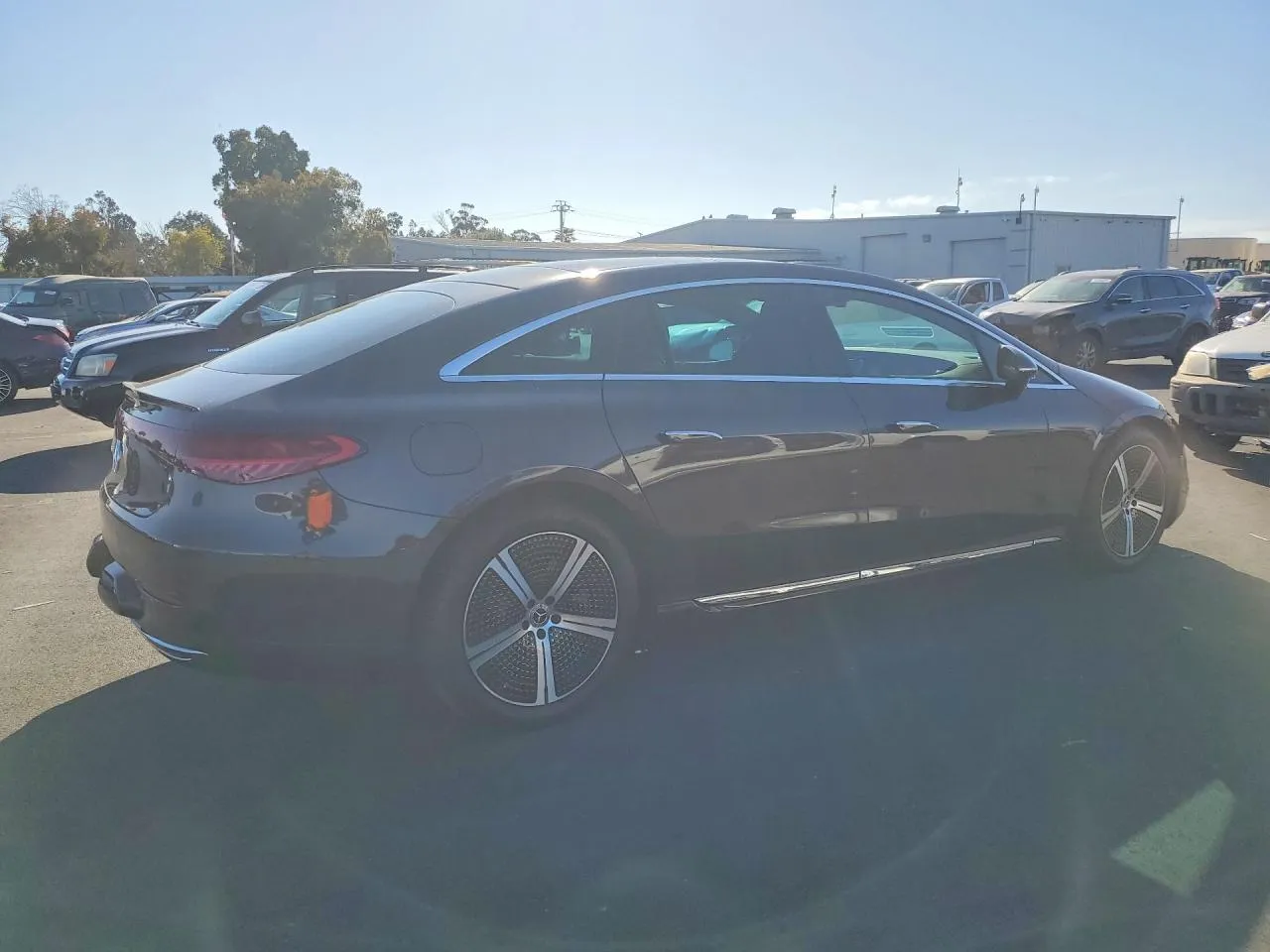 Mercedes-Benz EQS - фото 4