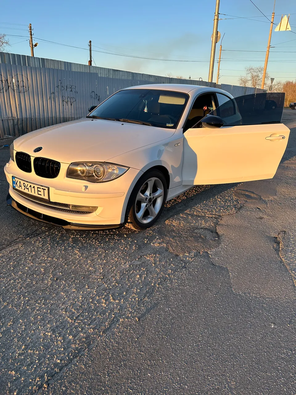 BMW 1 серії - фото 1