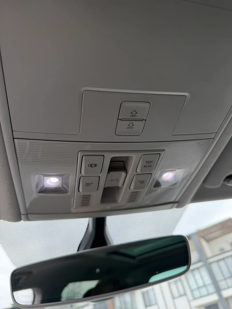 Volkswagen Tiguan - фото 17