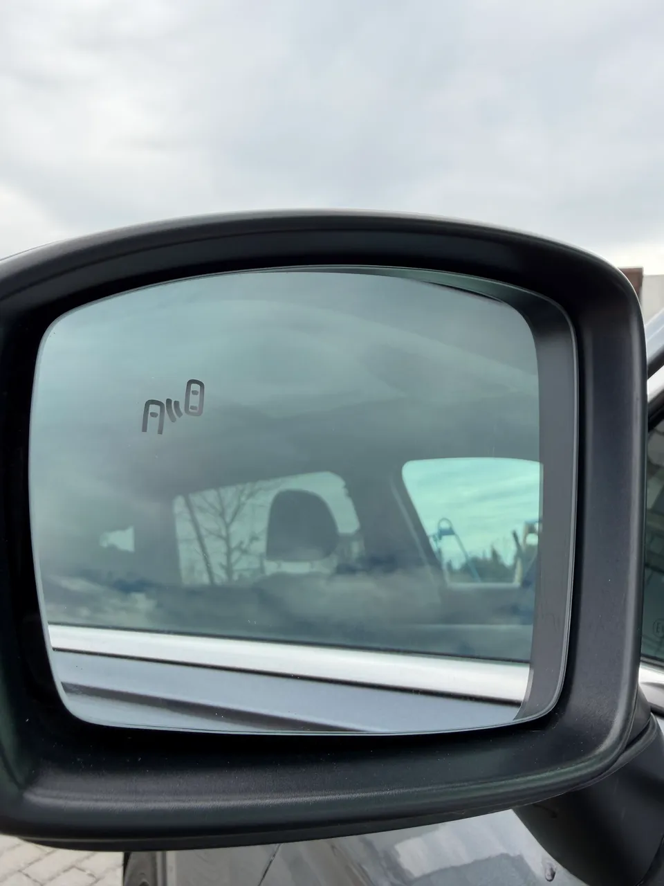 Volkswagen Tiguan - фото 9