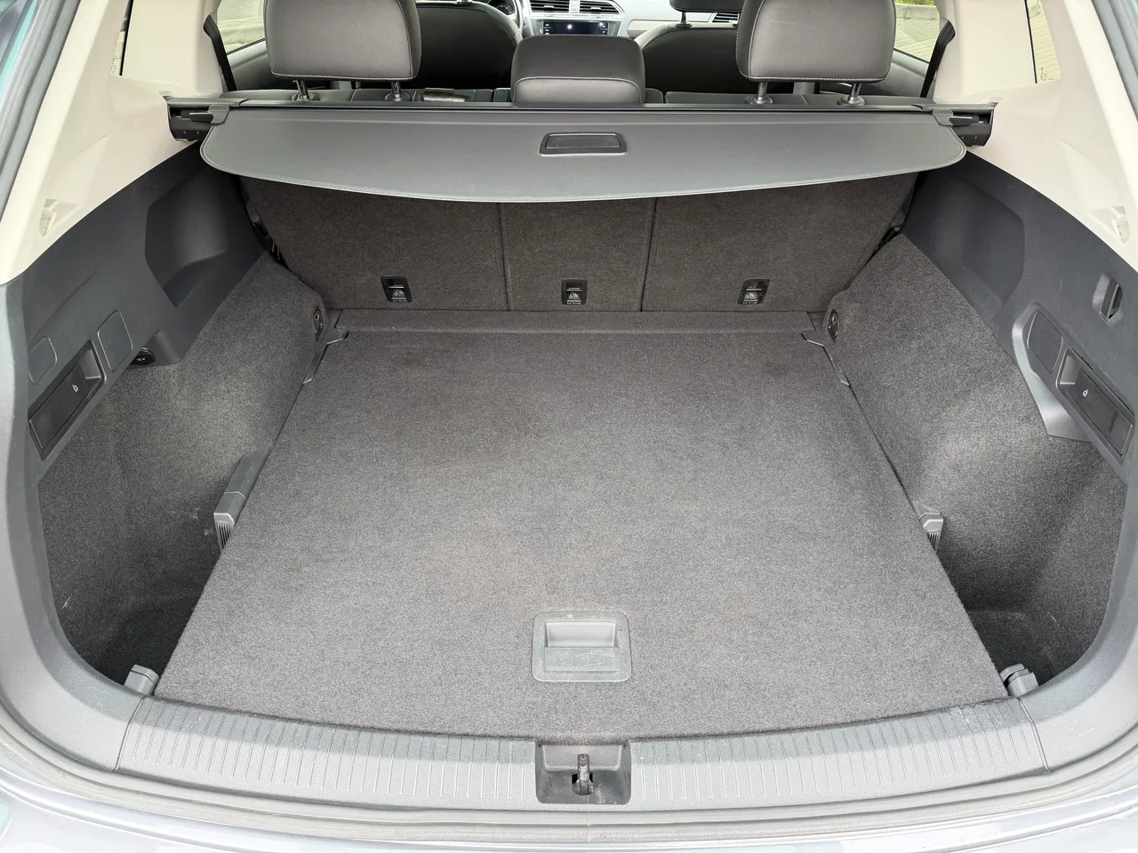 Volkswagen Tiguan - фото 26