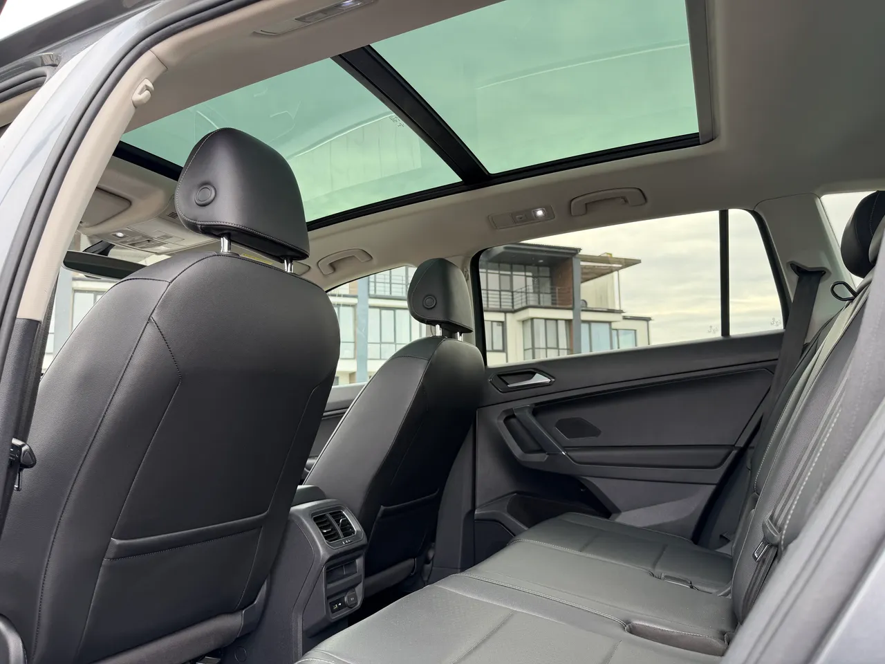 Volkswagen Tiguan - фото 21