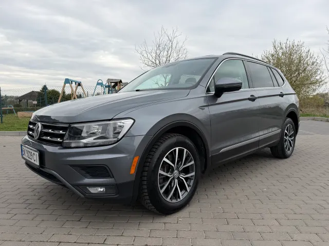 Volkswagen Tiguan - фото 2
