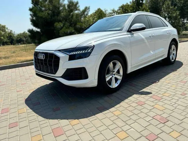 Audi Q8 - фото 2