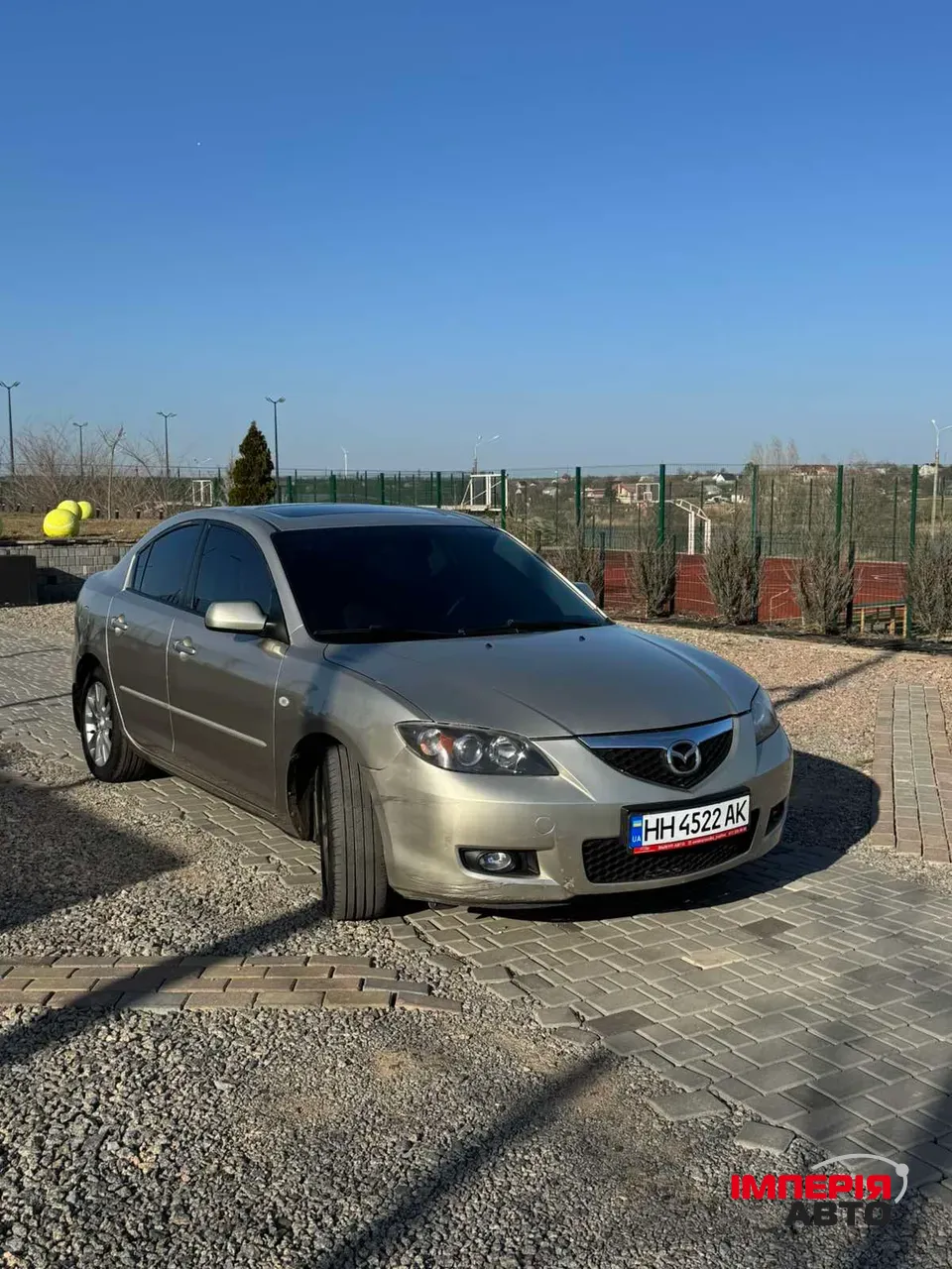 Mazda 3 - фото 14