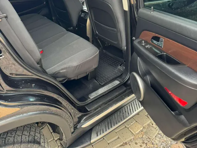 SsangYong Rexton - фото 5
