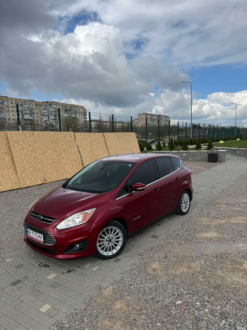 Ford C-MAX - фото 1
