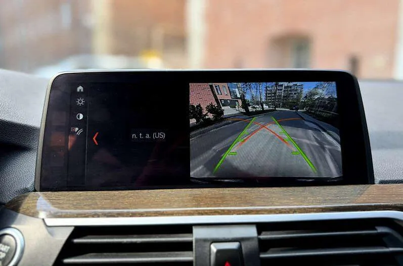 BMW X3 - фото 16