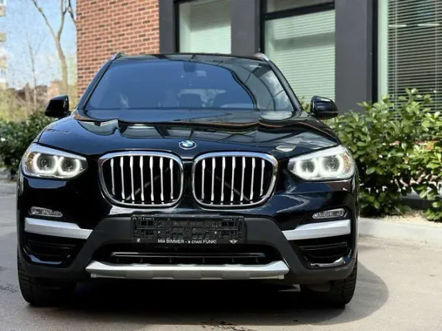 BMW X3 - фото 3