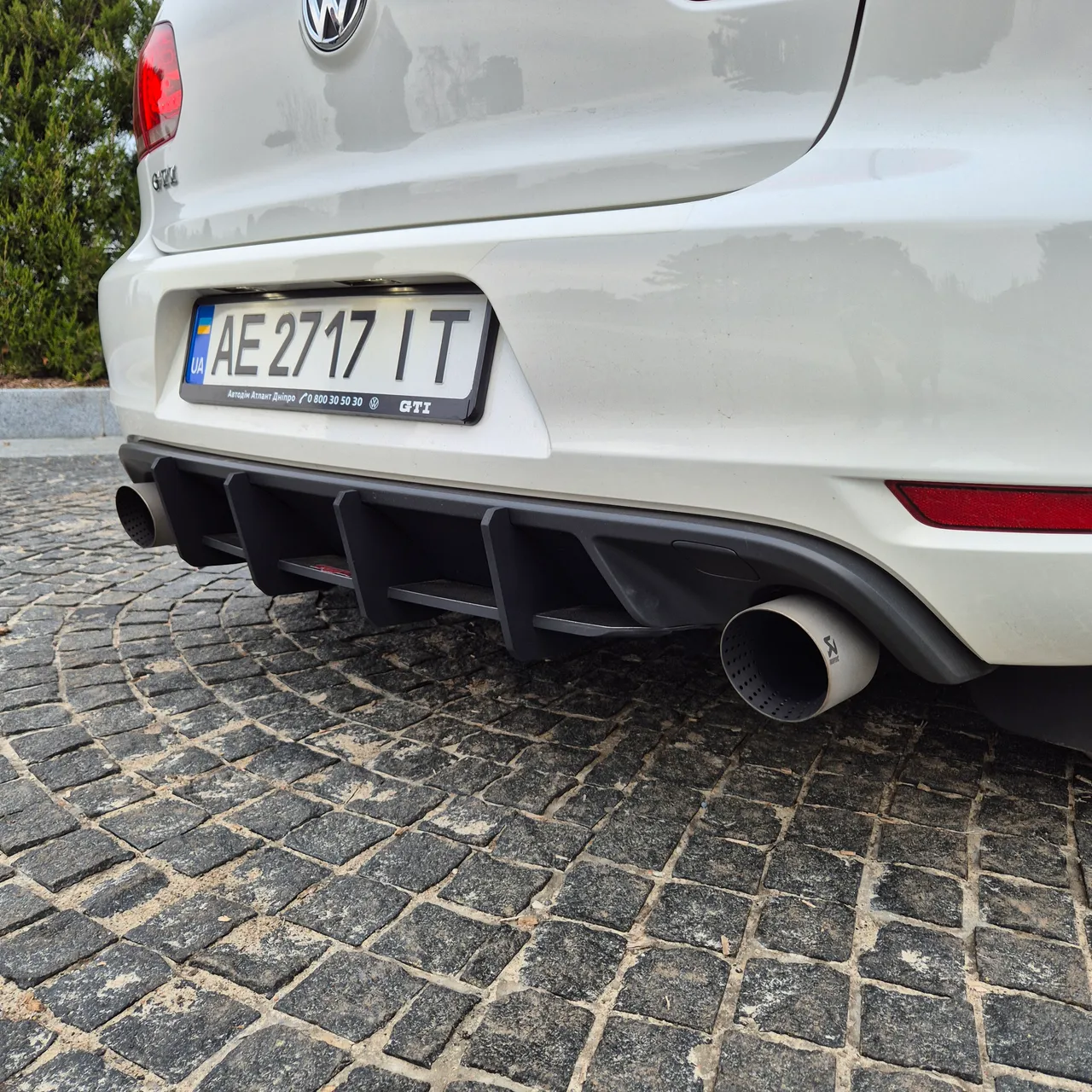 Volkswagen Golf GTI - фото 9