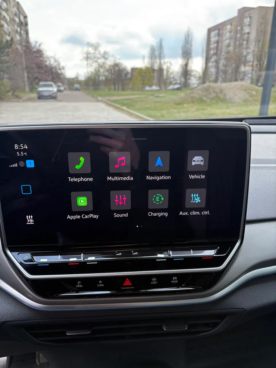 Volkswagen ID.4 - фото 12