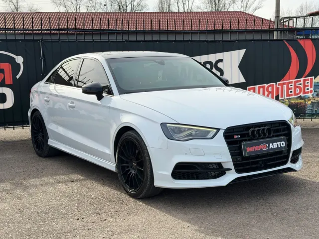 Audi S3 - фото 3