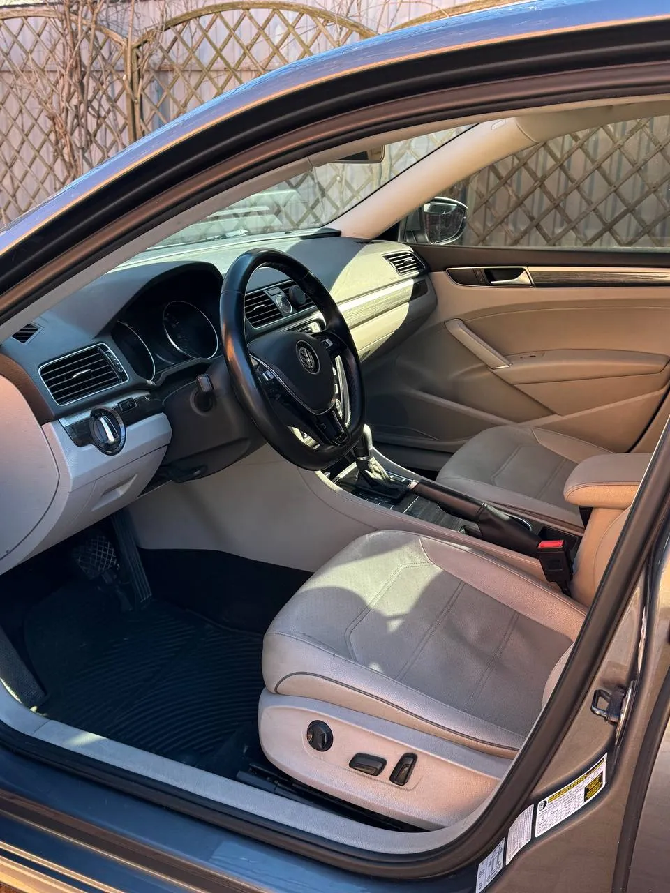 Volkswagen Passat - фото 8