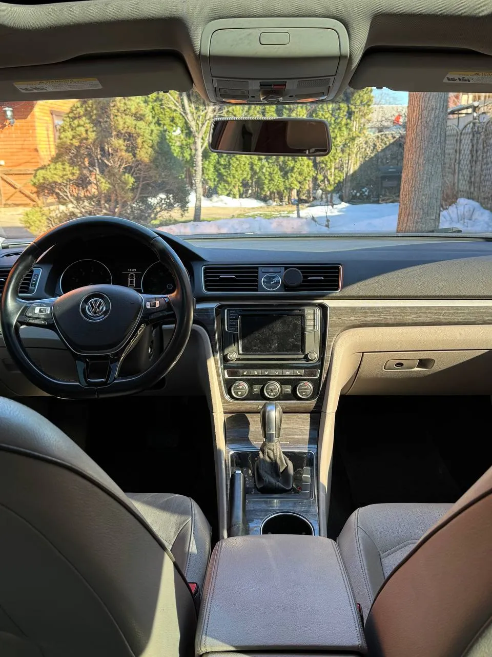 Volkswagen Passat - фото 11