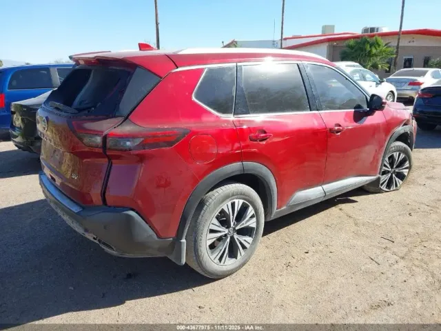 Nissan Rogue - фото 3