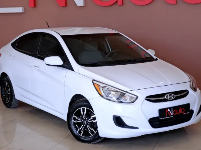 Hyundai Accent - фото 4