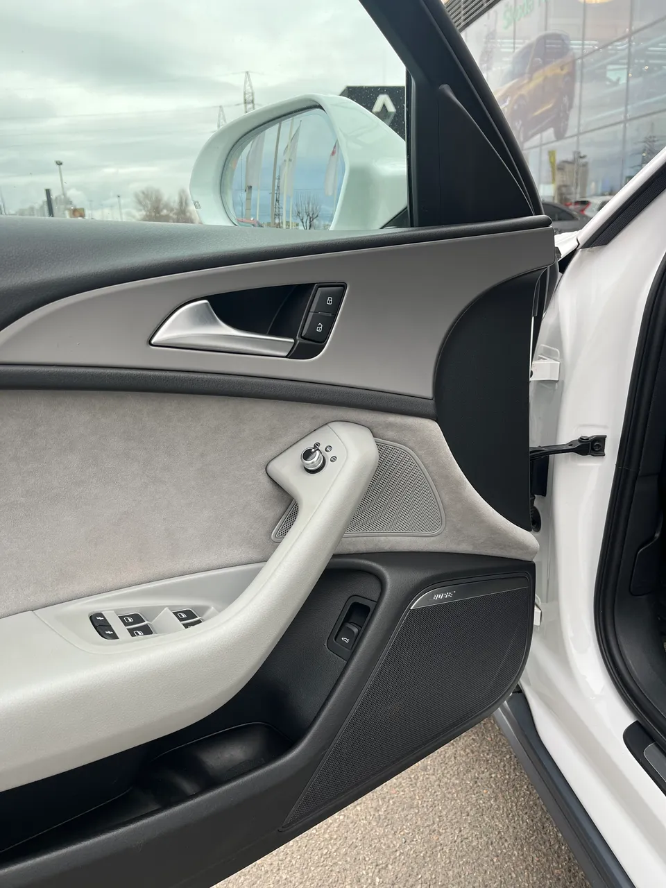 Audi A6 allroad - фото 21