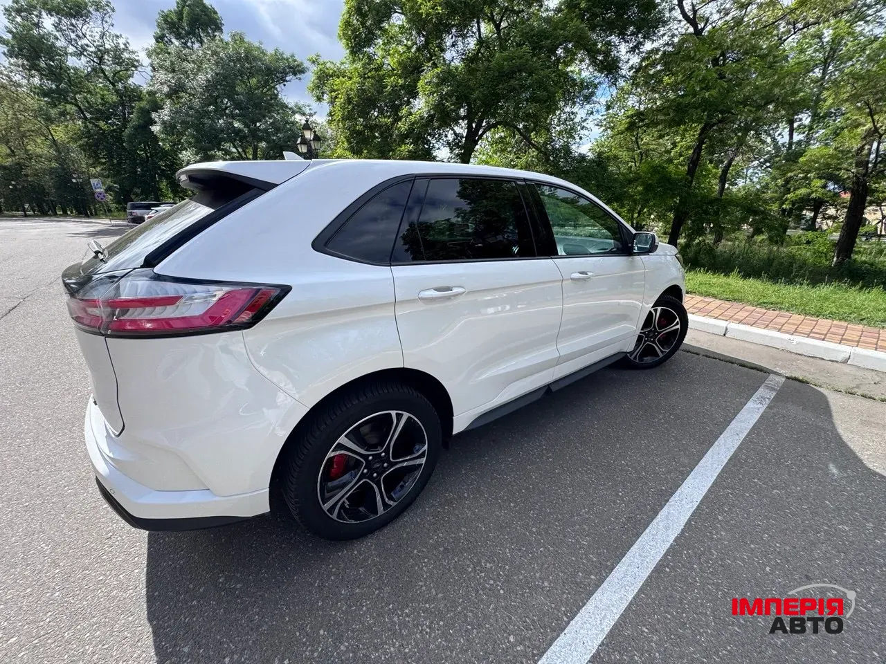 Ford Edge - фото 3