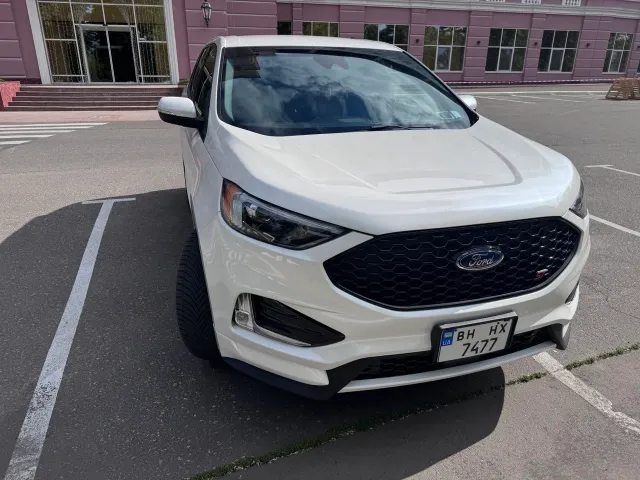 Ford Edge - фото 2