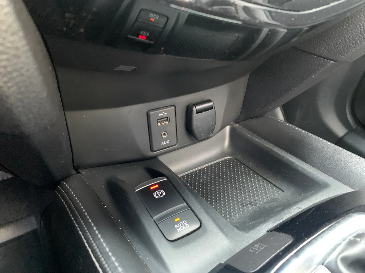 Nissan X-Trail - фото 28