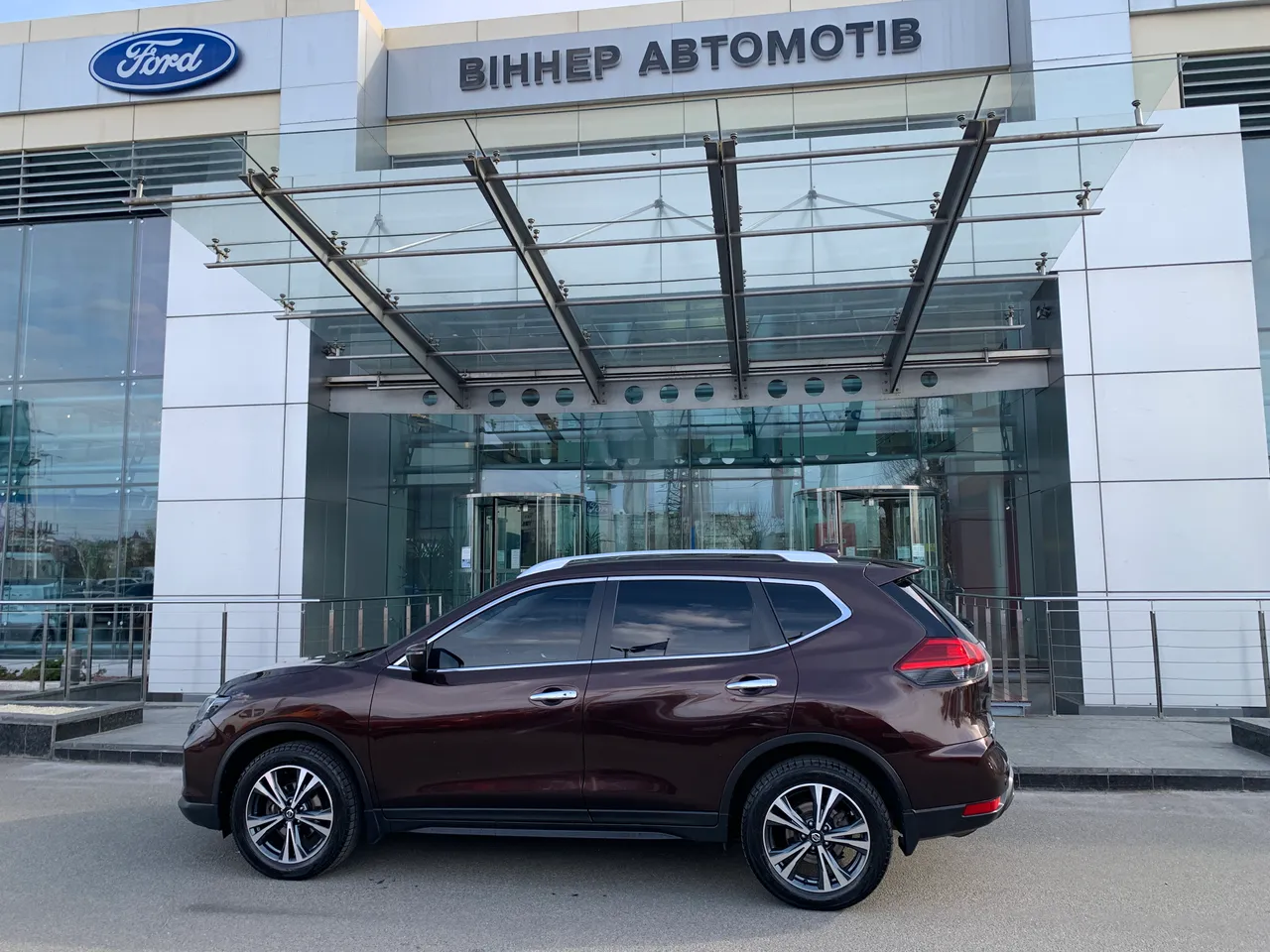 Nissan X-Trail - фото 9