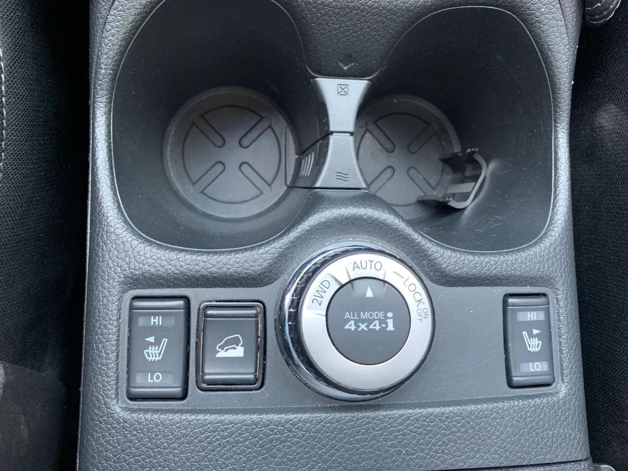 Nissan X-Trail - фото 30