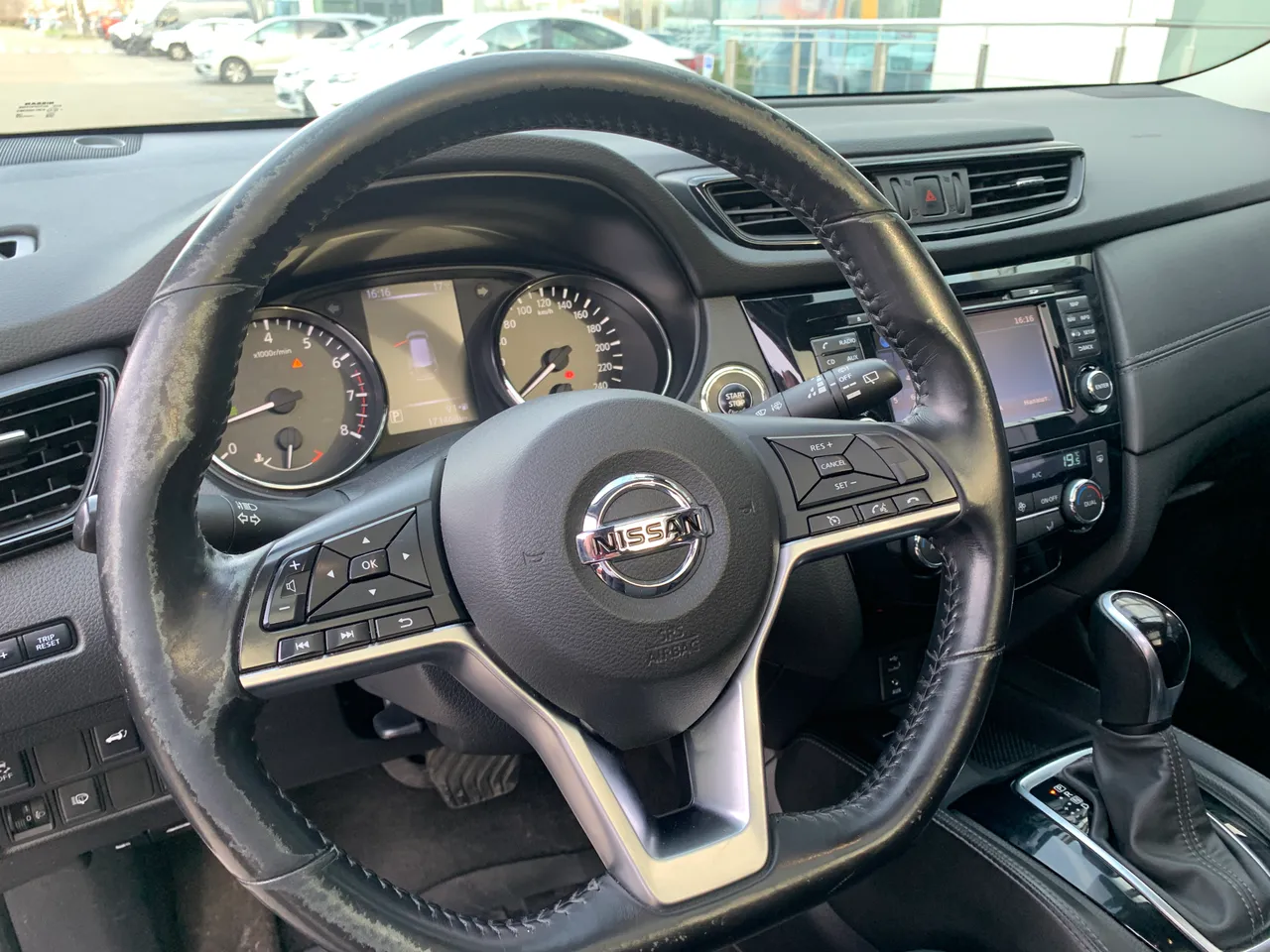 Nissan X-Trail - фото 40