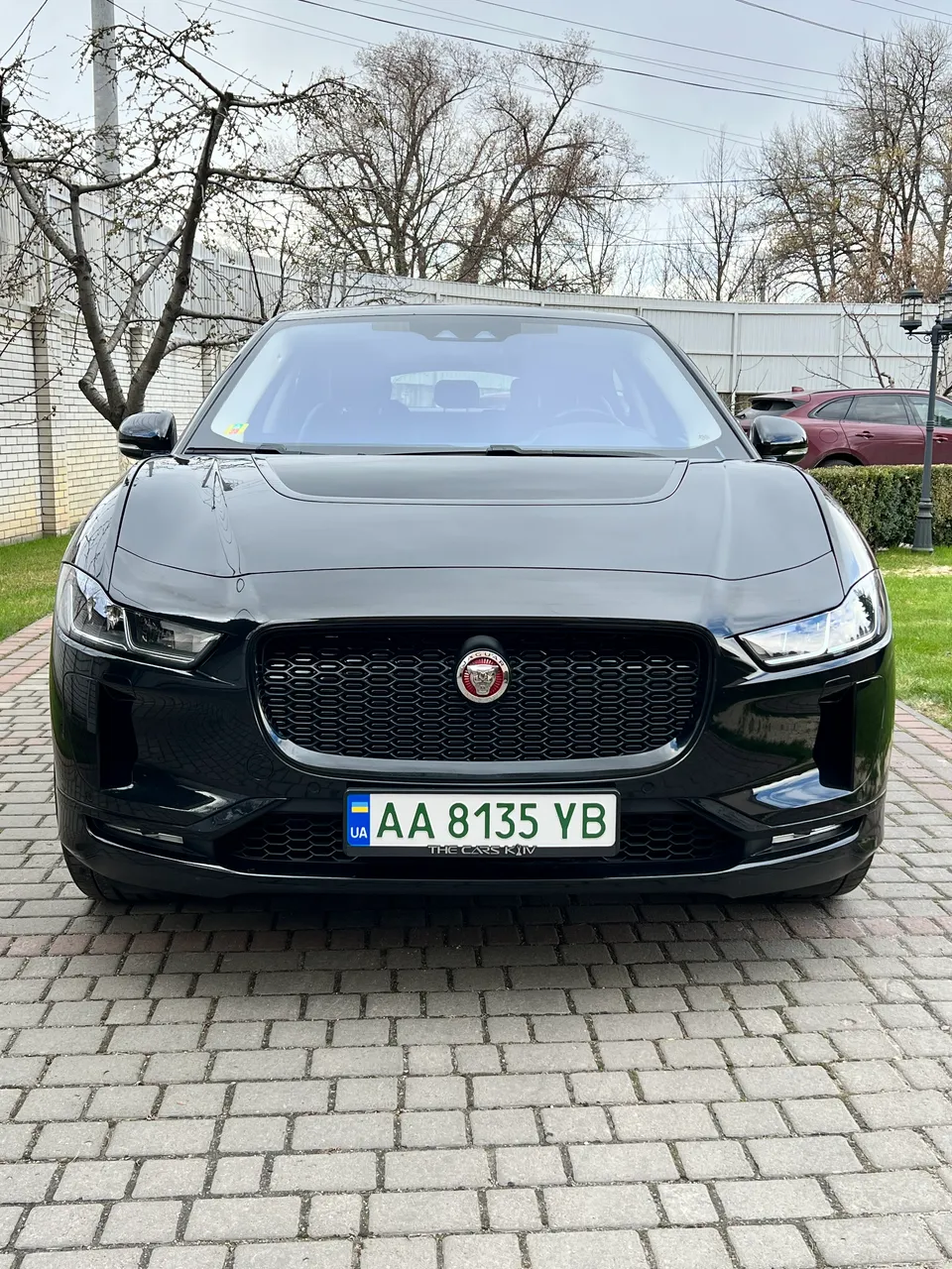 Jaguar I-Pace - фото 2