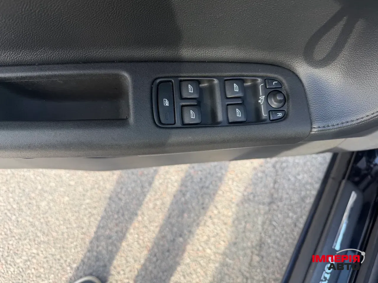 Volvo V50 - фото 15