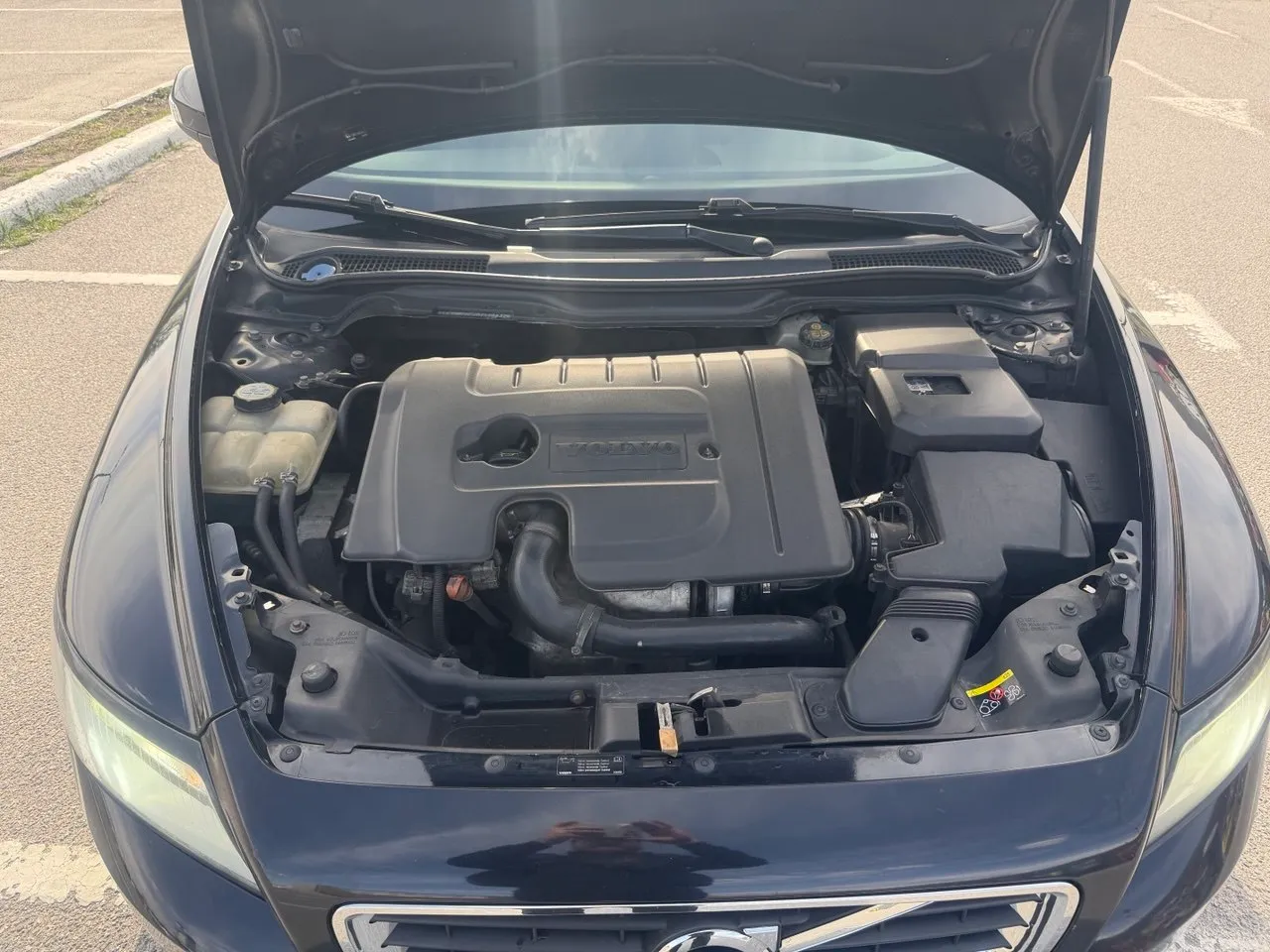 Volvo V50 - фото 8