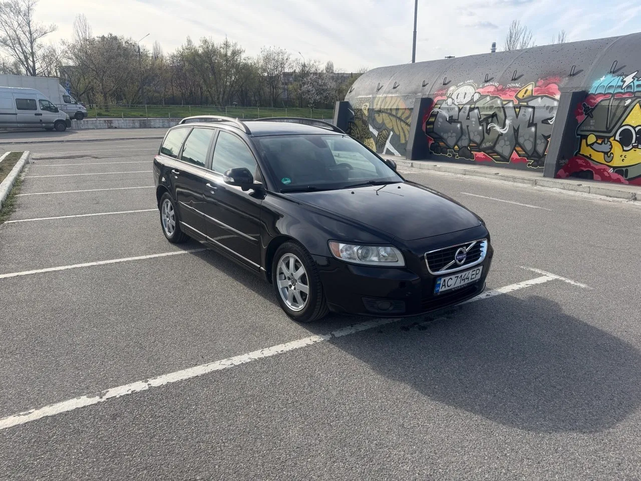 Volvo V50 - фото 1
