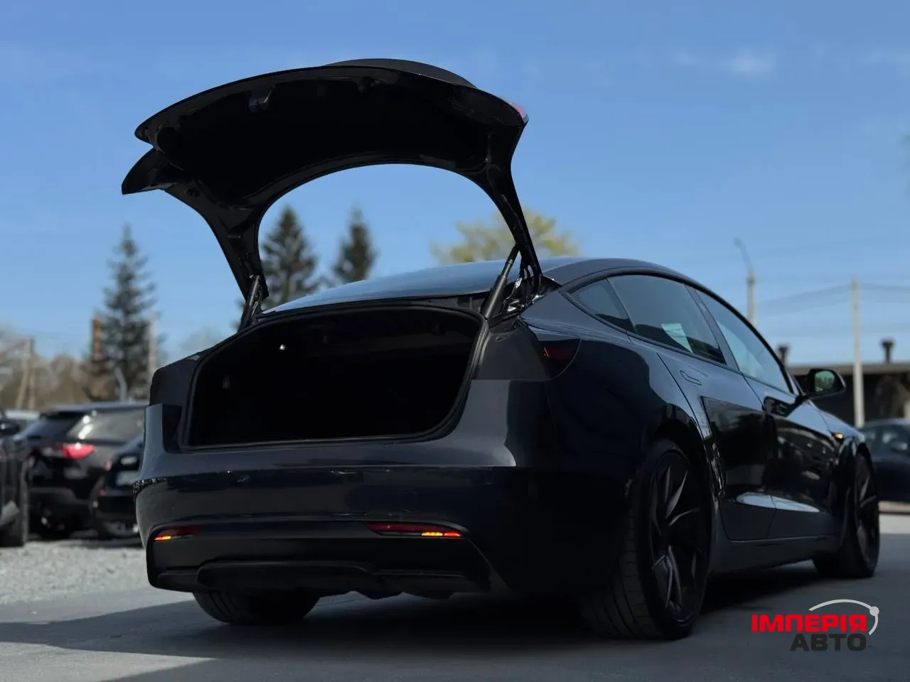 Tesla Model 3 - фото 24