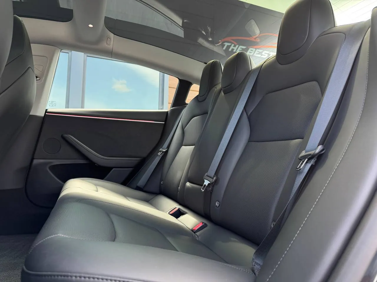 Tesla Model 3 - фото 48