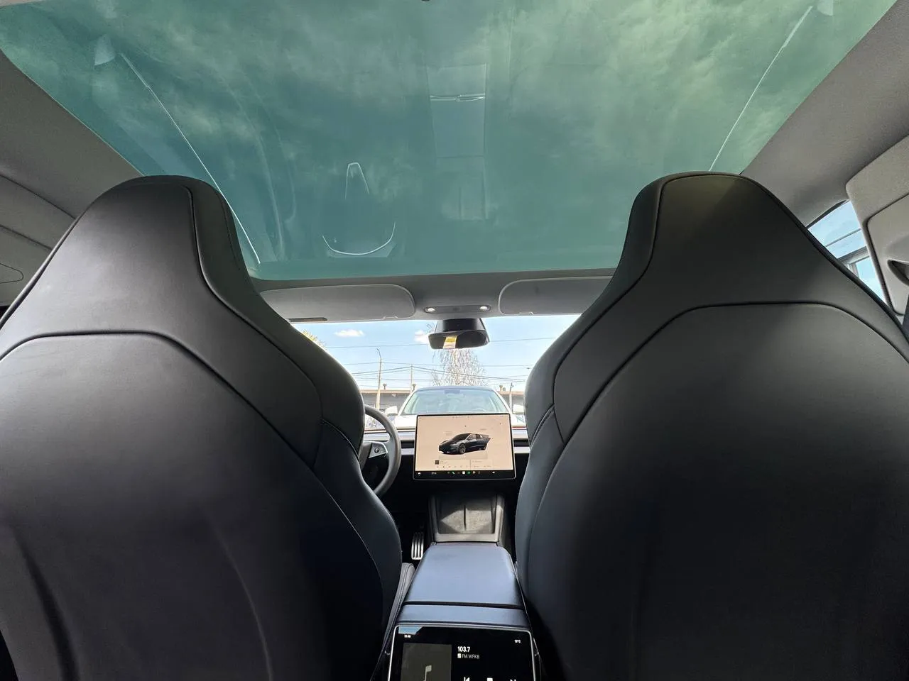 Tesla Model 3 - фото 55