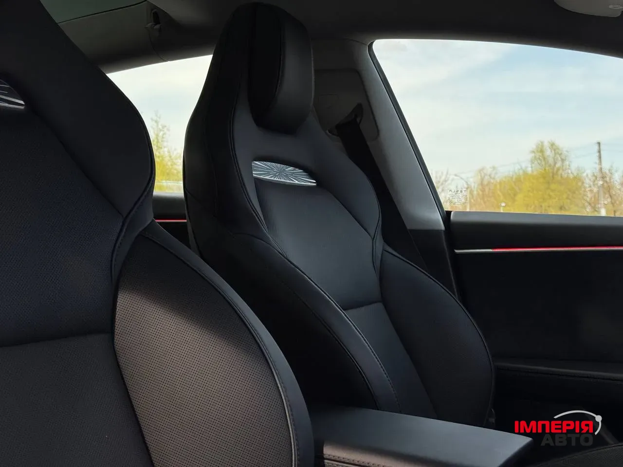 Tesla Model 3 - фото 69