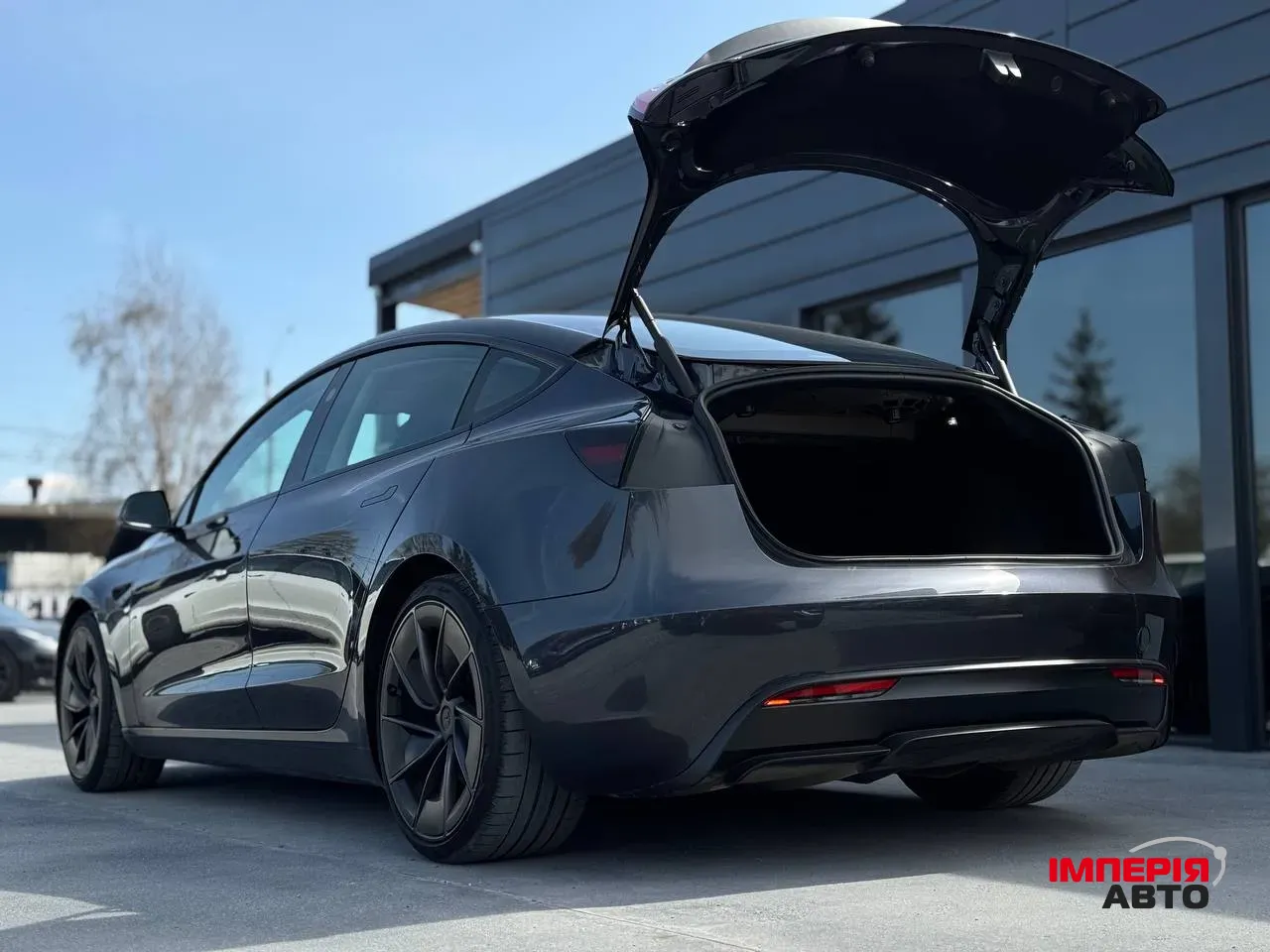 Tesla Model 3 - фото 23