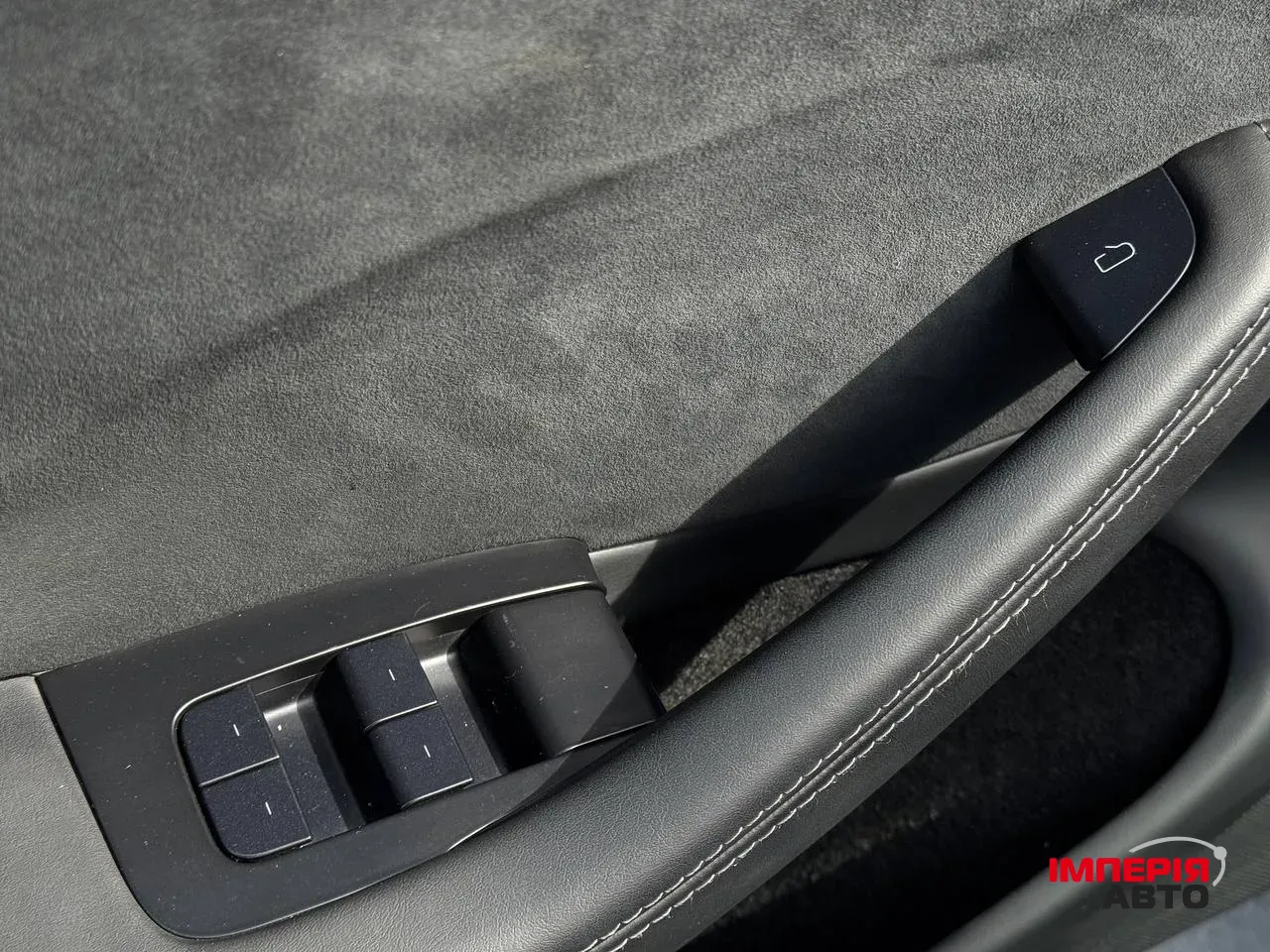 Tesla Model 3 - фото 29