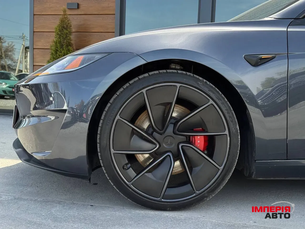 Tesla Model 3 - фото 12