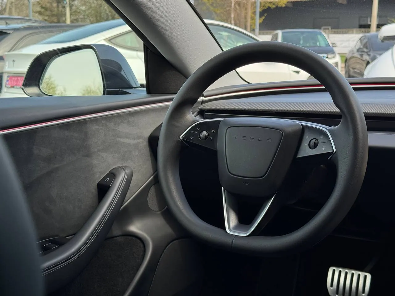 Tesla Model 3 - фото 53