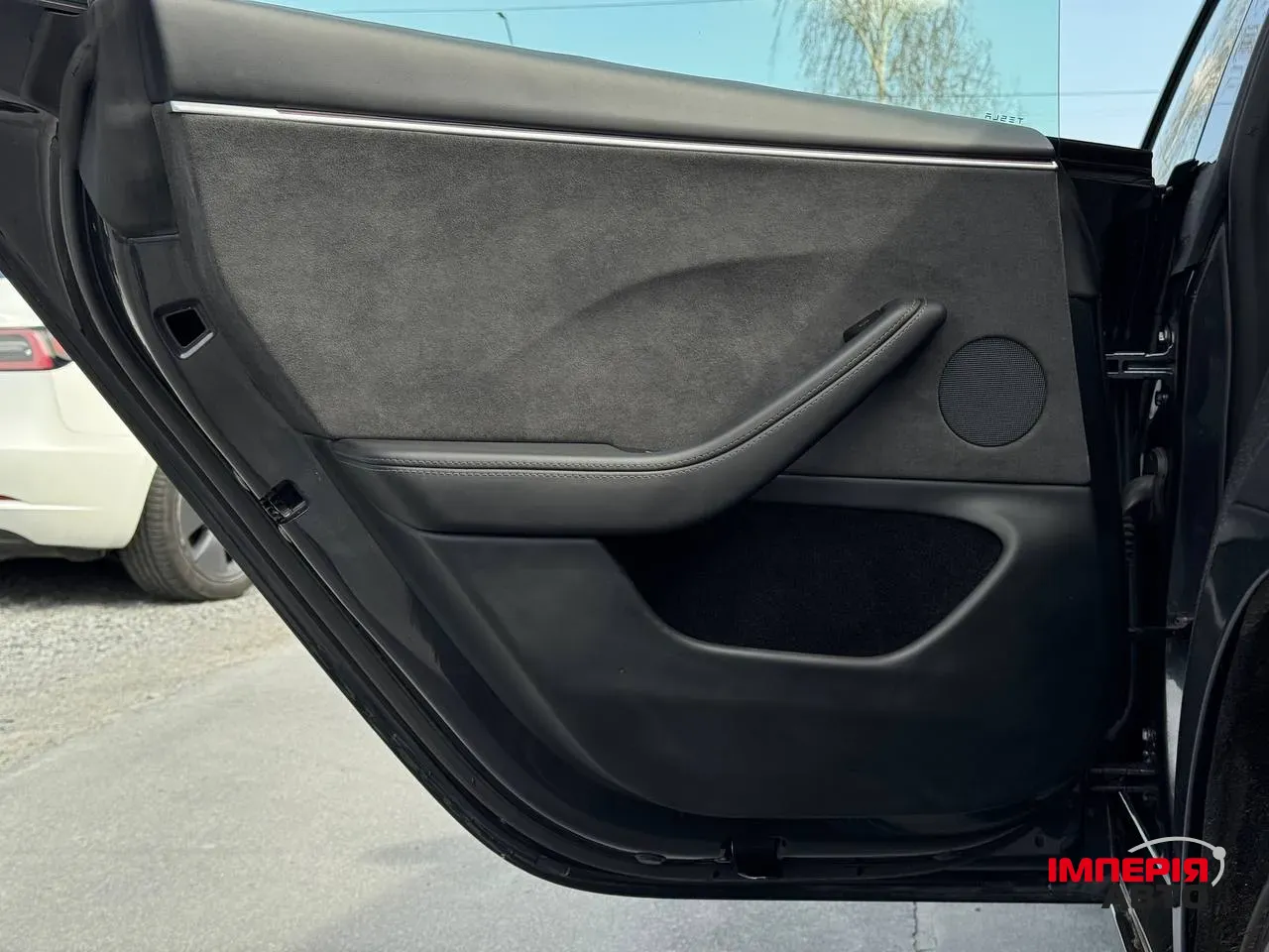 Tesla Model 3 - фото 45