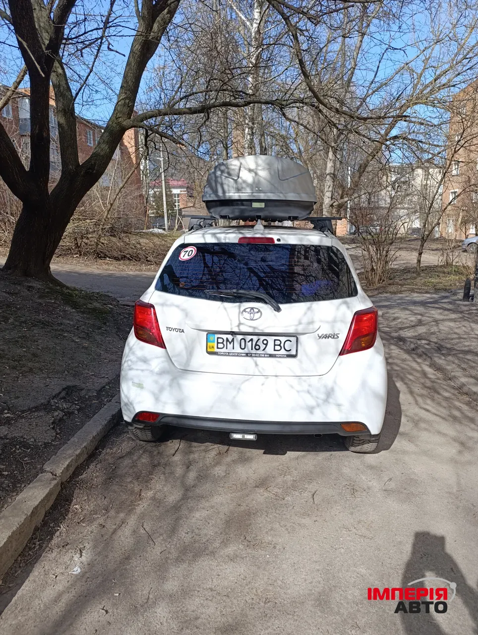Toyota Yaris - фото 4