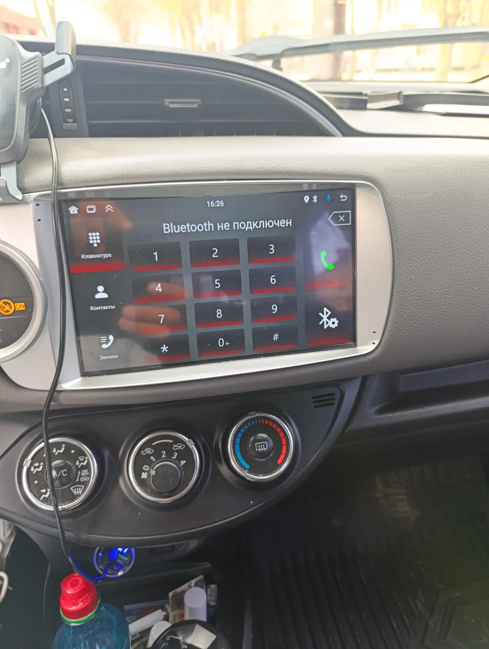 Toyota Yaris - фото 12