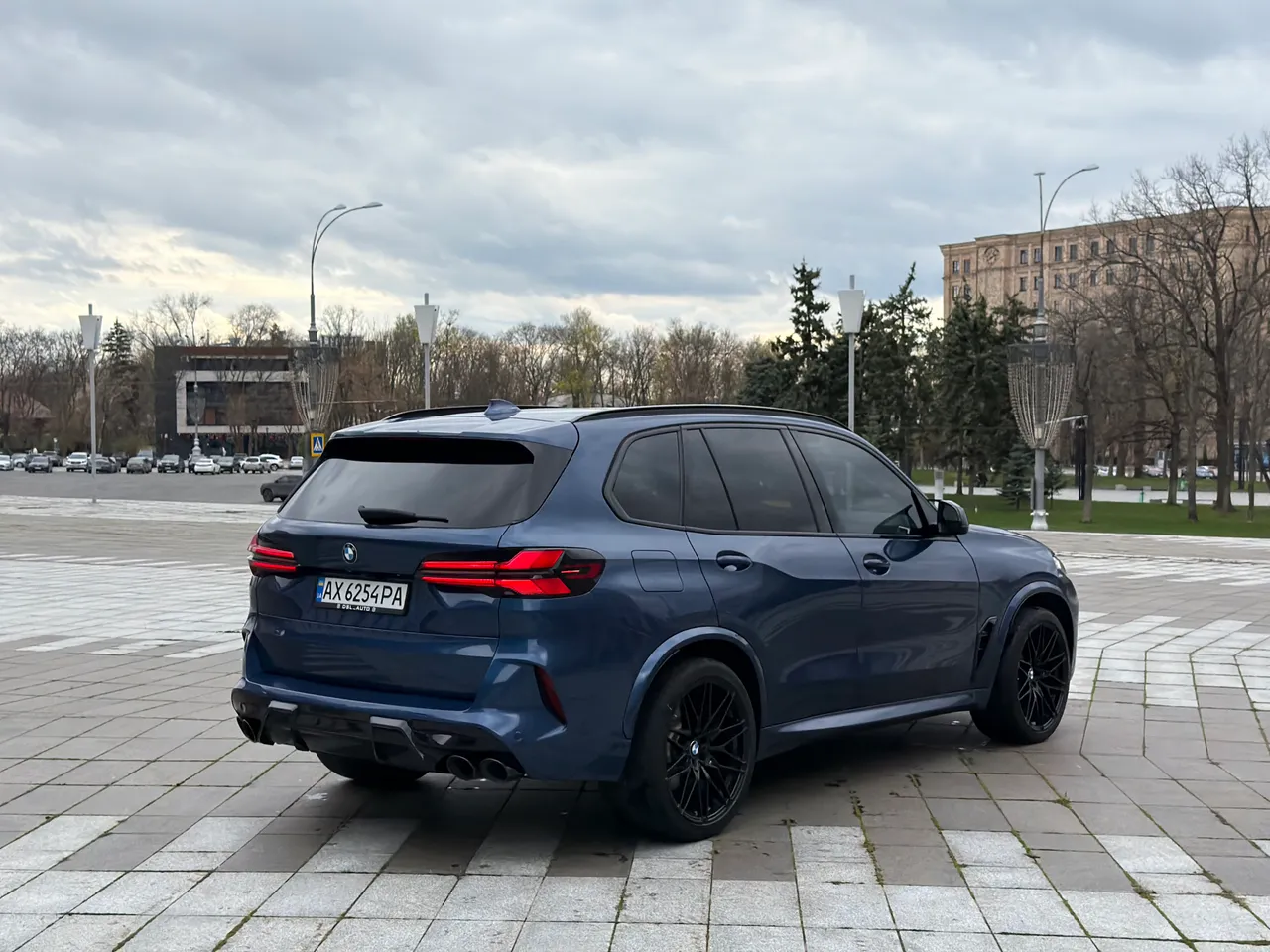 BMW X5 - фото 6