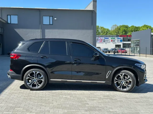 BMW X5 - фото 3