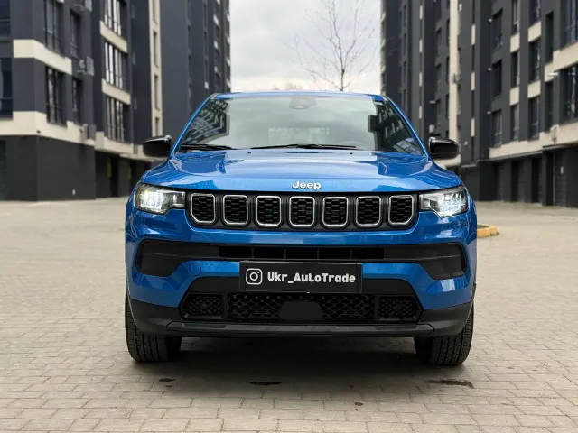 Jeep Compass - фото 2